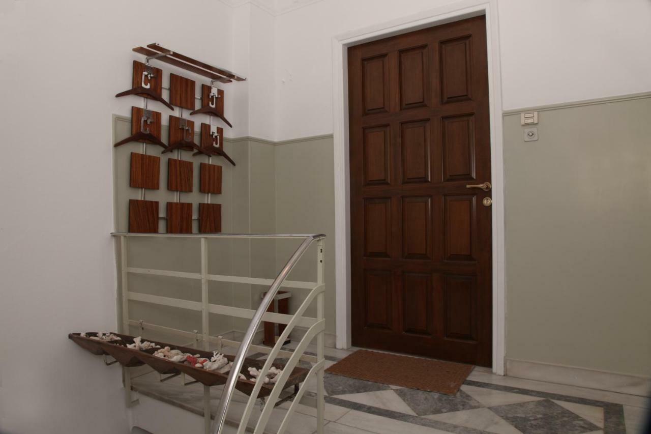Plaka Two-Storey Penhouse With Acropolis Views Pl6 Athen Eksteriør billede